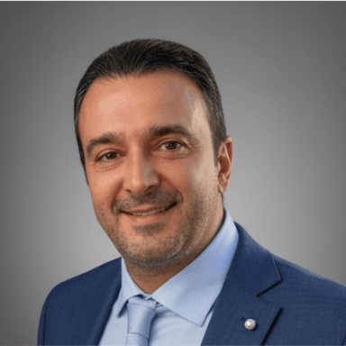 Ali Davoudi